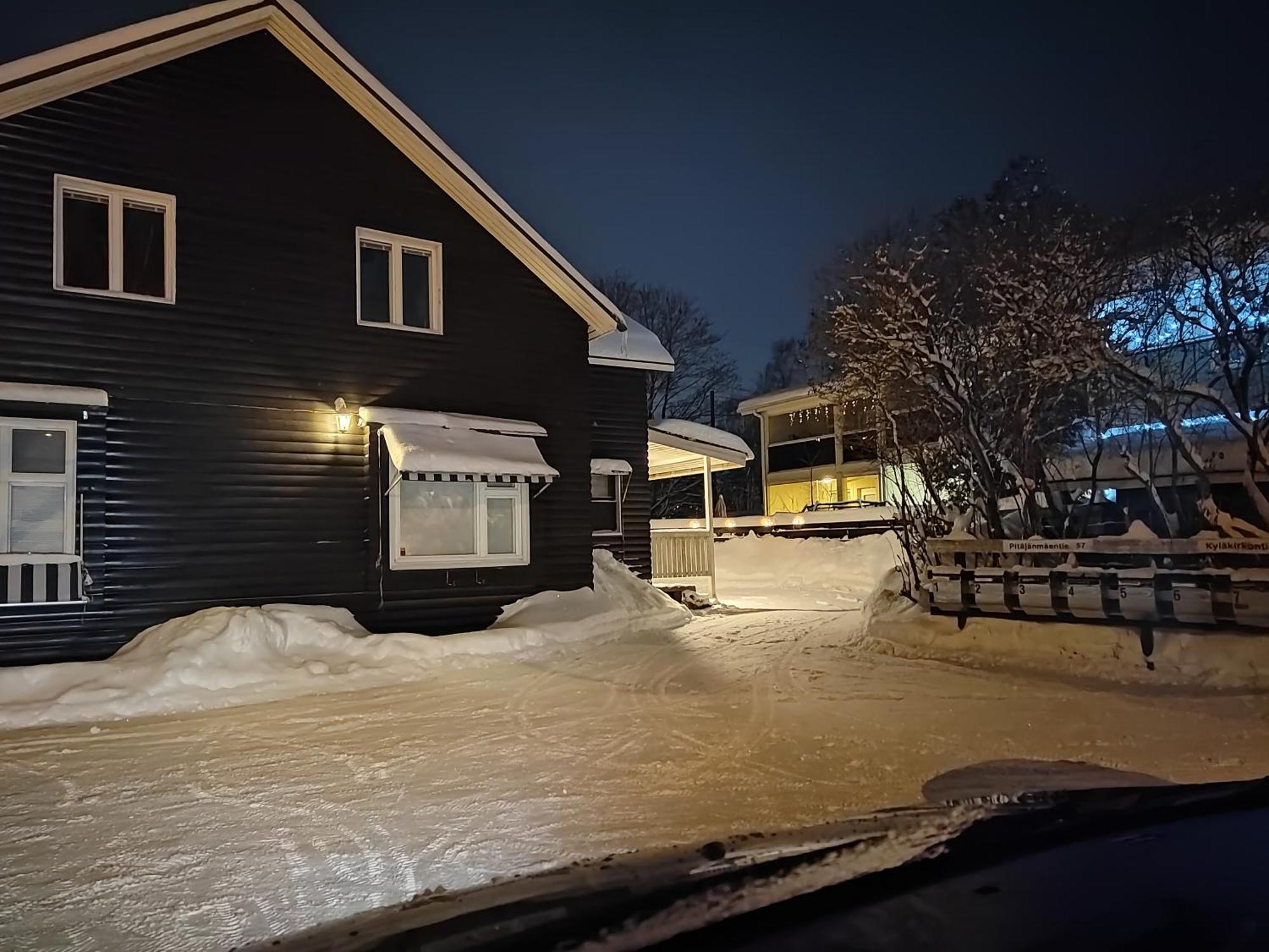 Kalle'S Unluxury Guest House Cl0Sed From 1St Of Feb 2025 Helsinky Pokoj fotografie